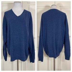 Kinross Cashmere v neck sweater